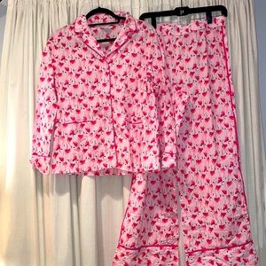 NEW Crown & Ivy Flamingo Pajamas, Medium 🦩